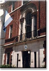 The flag of Nicaragua flying on the Embassy on New Hampshire Avenue.